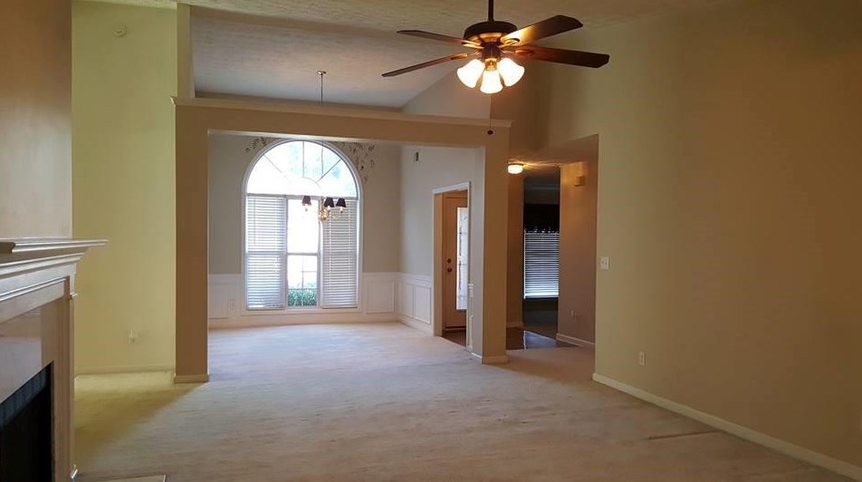 1070 Rafington Dr, Lawrenceville GA  30046-8503 exterior