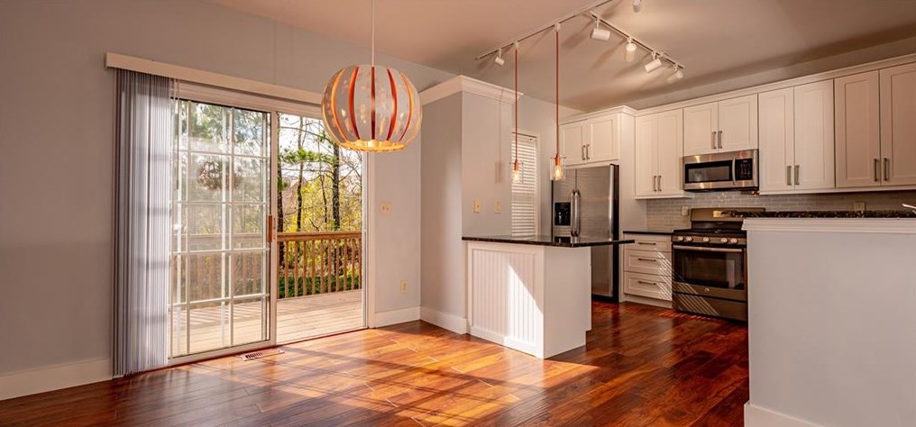 3403 Lathenview Ct, Alpharetta GA 30004-8914 exterior