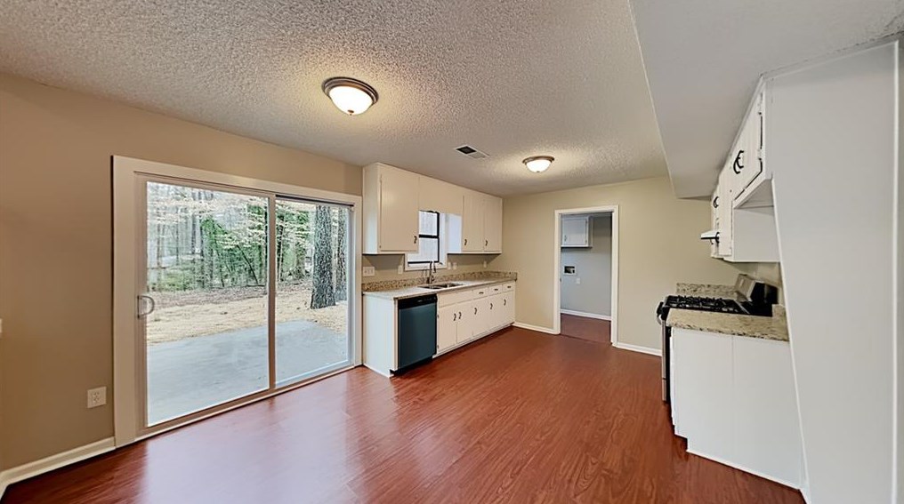 4287 Gregory Ct, Smyrna GA  30082-4426 exterior