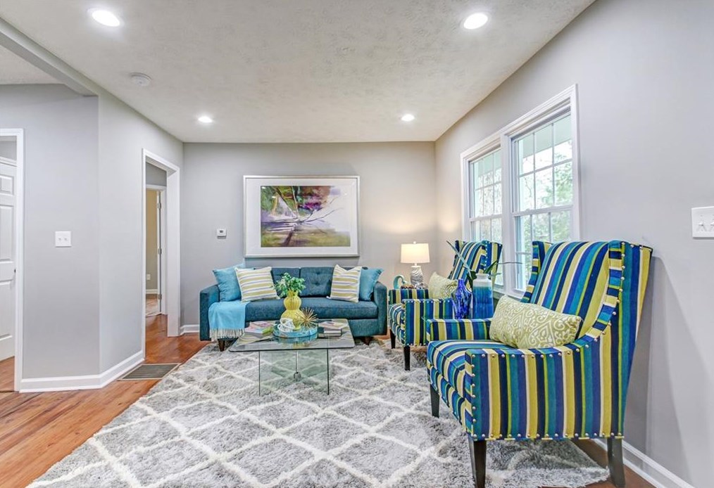 3340 Phillips Cir, Decatur GA  30032-4700 exterior