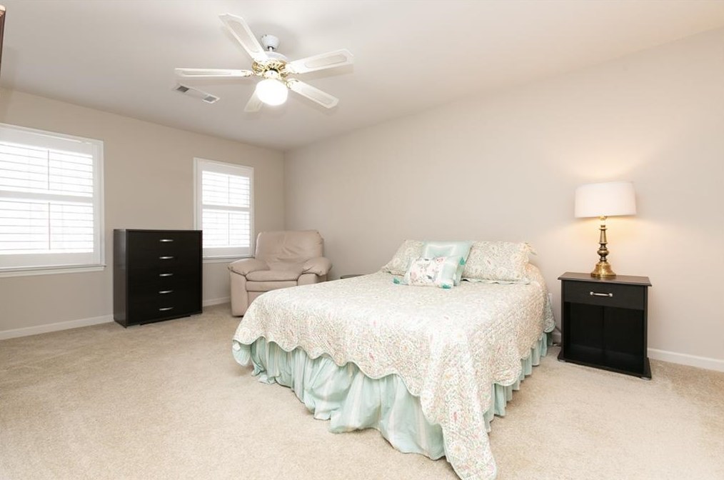 3830 Savannah Sq, Atlanta GA 30340-4338 exterior