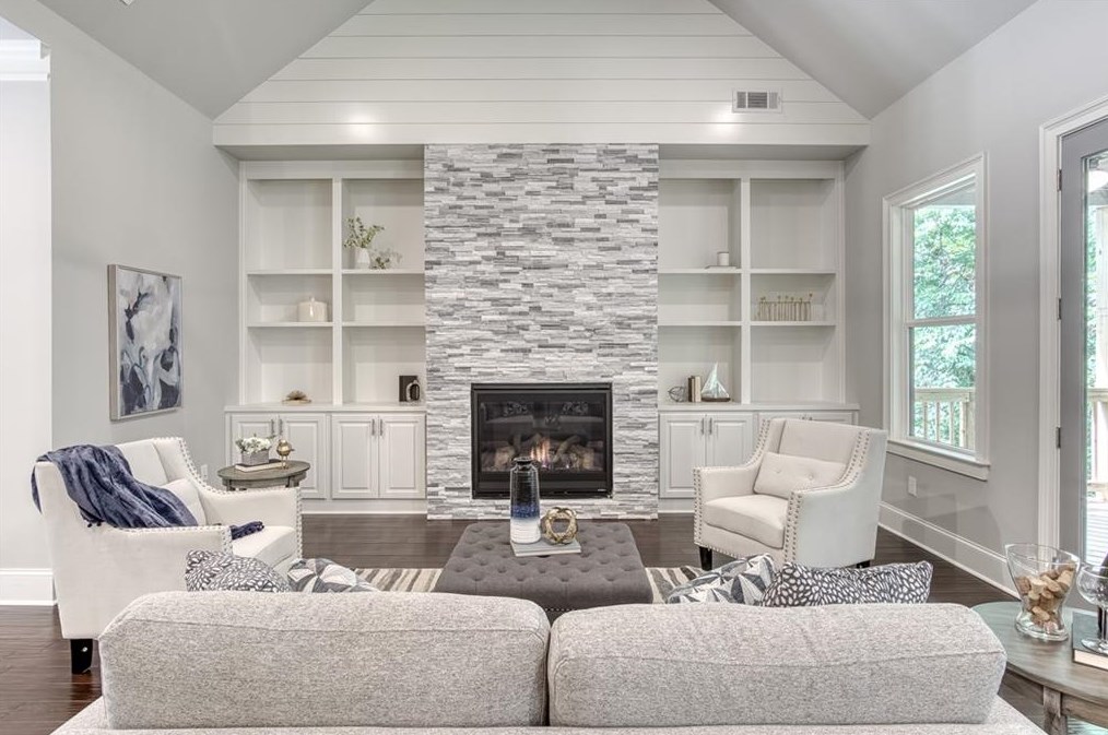 3146 Sprucewood Dr, Decatur GA  30033-2506 exterior