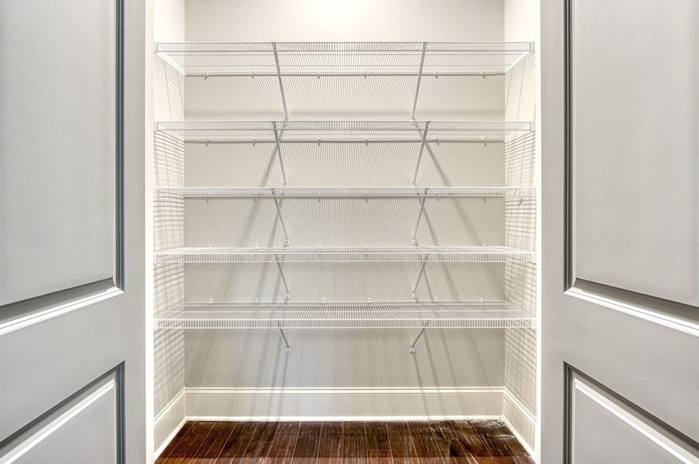 3146 Sprucewood Dr, Decatur GA  30033-2506 exterior