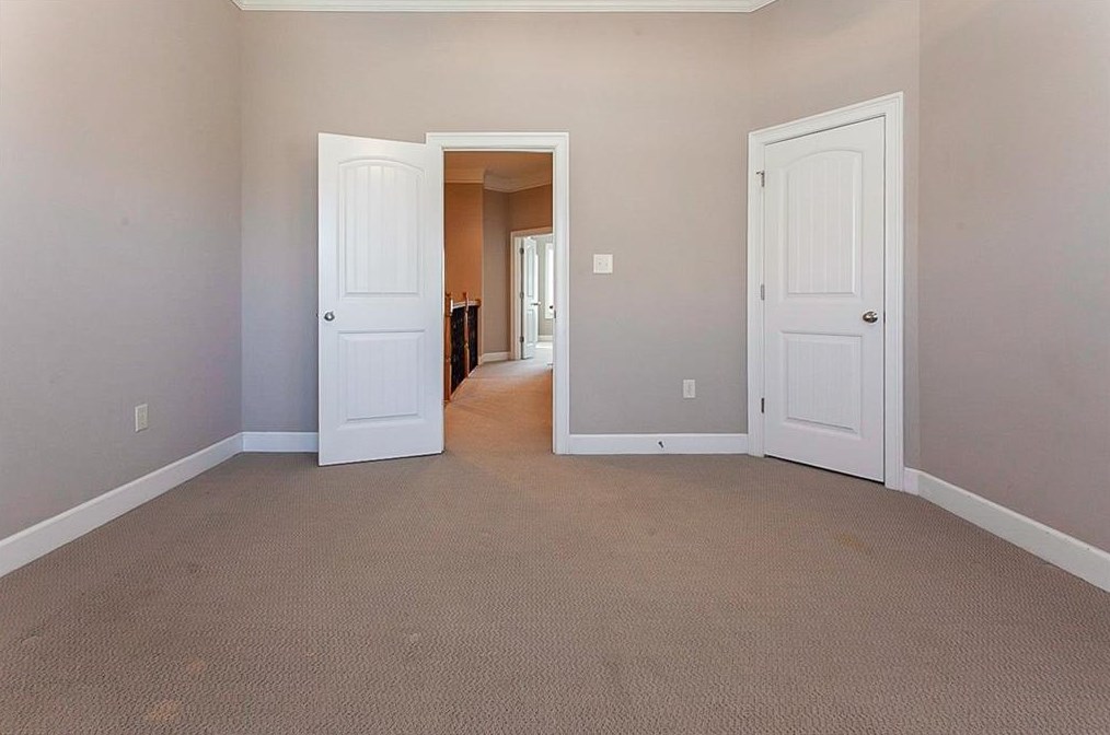 925 Telfair Close, Atlanta GA 30350-4901 exterior