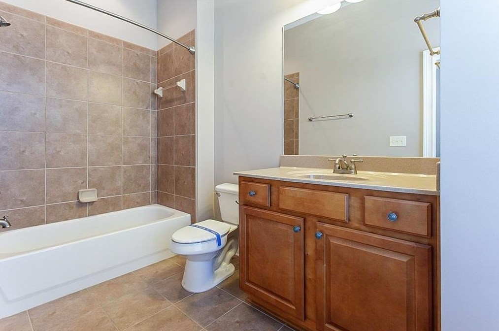 925 Telfair Close, Atlanta GA 30350-4901 exterior