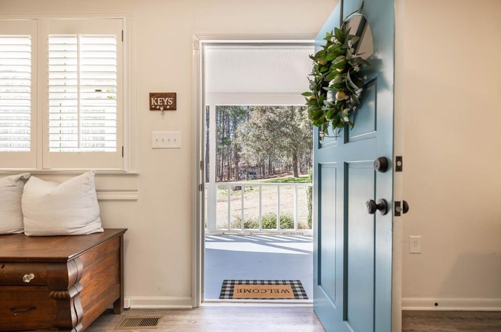 16075 Old Henderson Rd, Alpharetta GA 30004-2724 exterior