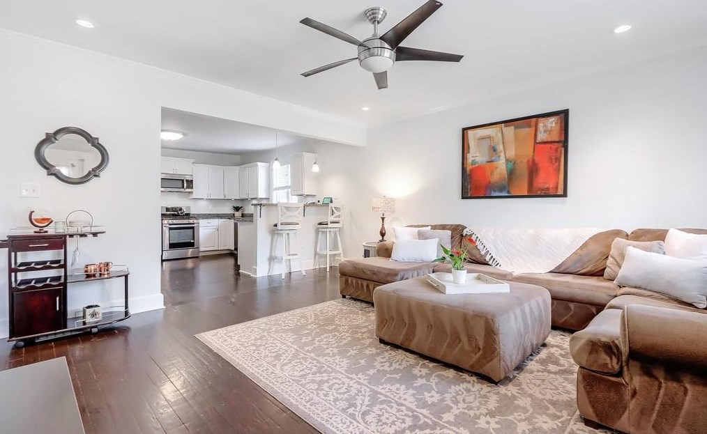 1939 Stanton St, Decatur GA  30032-4154 exterior