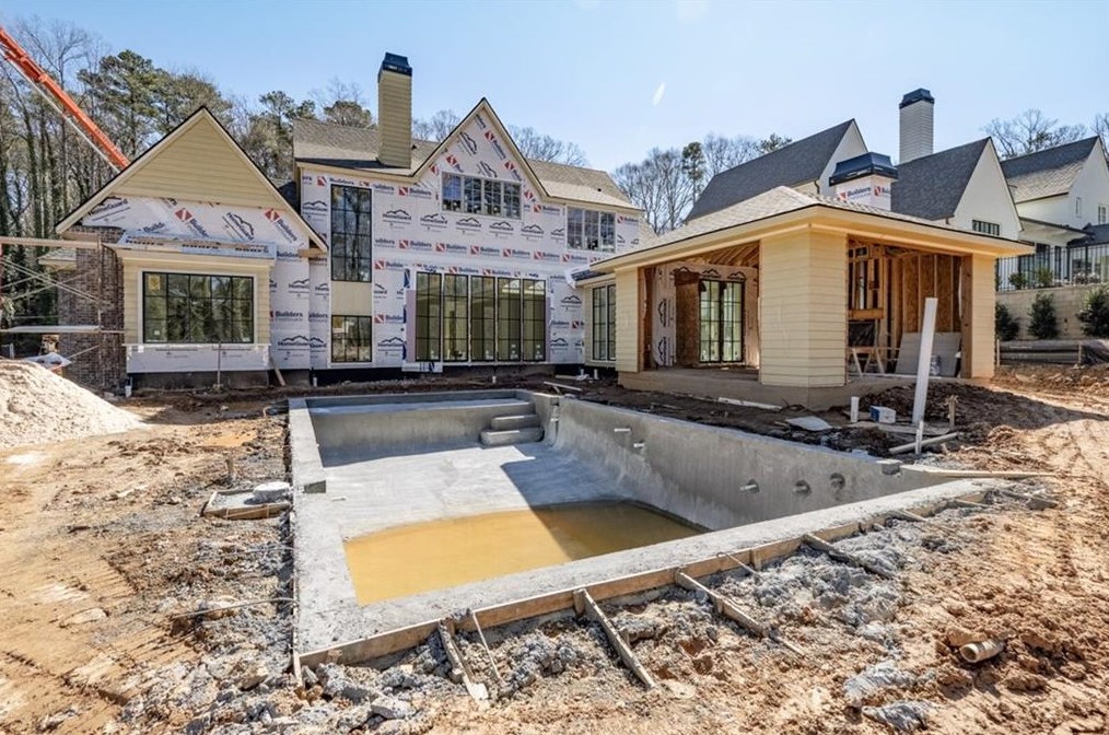 3332 Rilman Rd, Atlanta GA  30327-1507 exterior