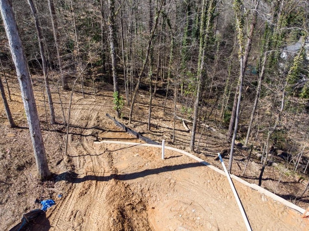 3332 Rilman Rd, Atlanta GA  30327-1507 exterior