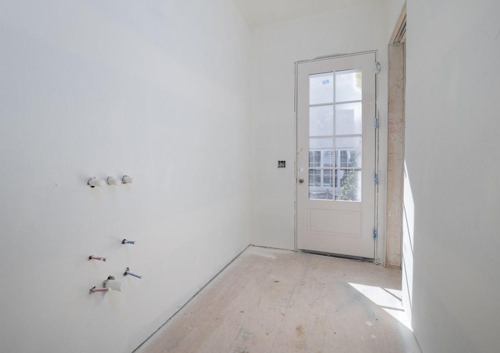 3332 Rilman Rd, Atlanta GA  30327-1507 exterior