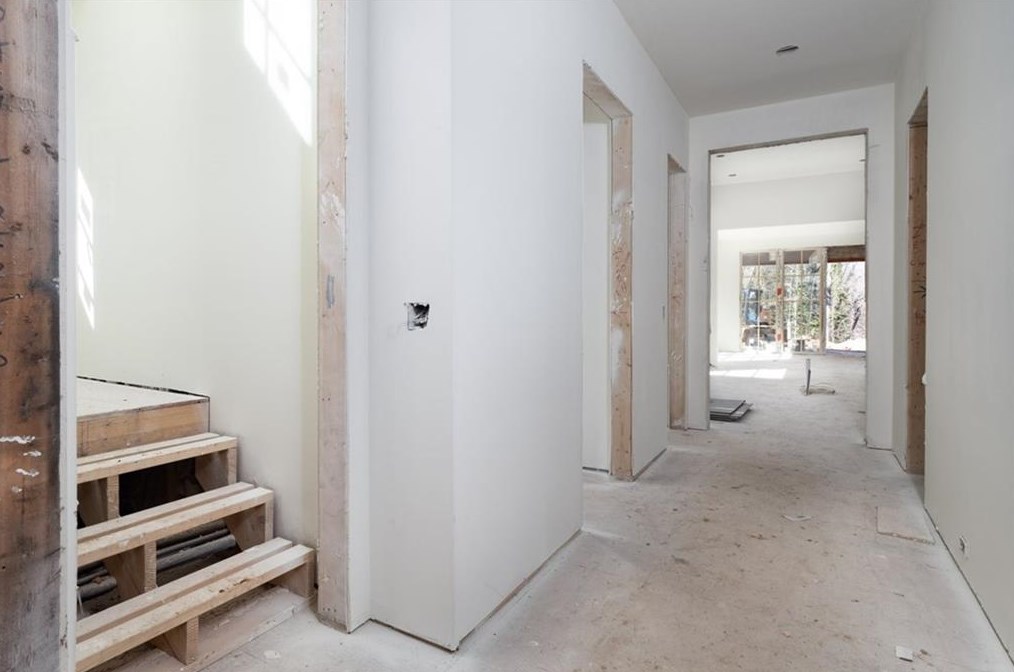 3332 Rilman Rd, Atlanta GA  30327-1507 exterior