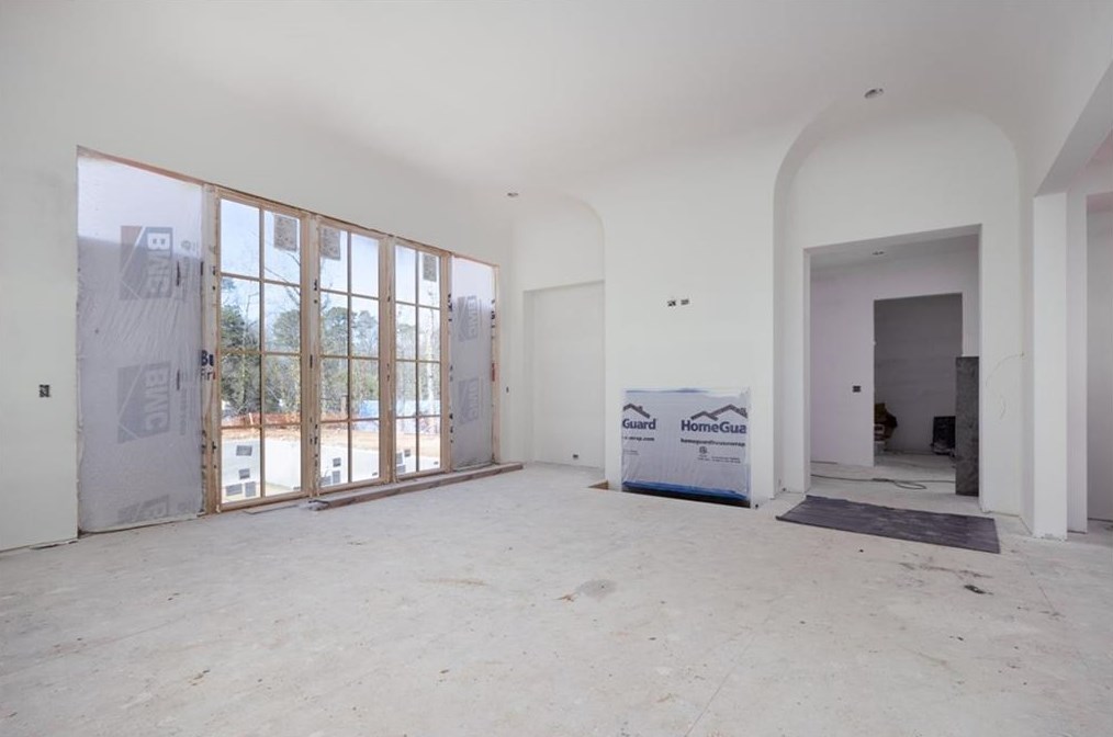 3332 Rilman Rd, Atlanta GA  30327-1507 exterior