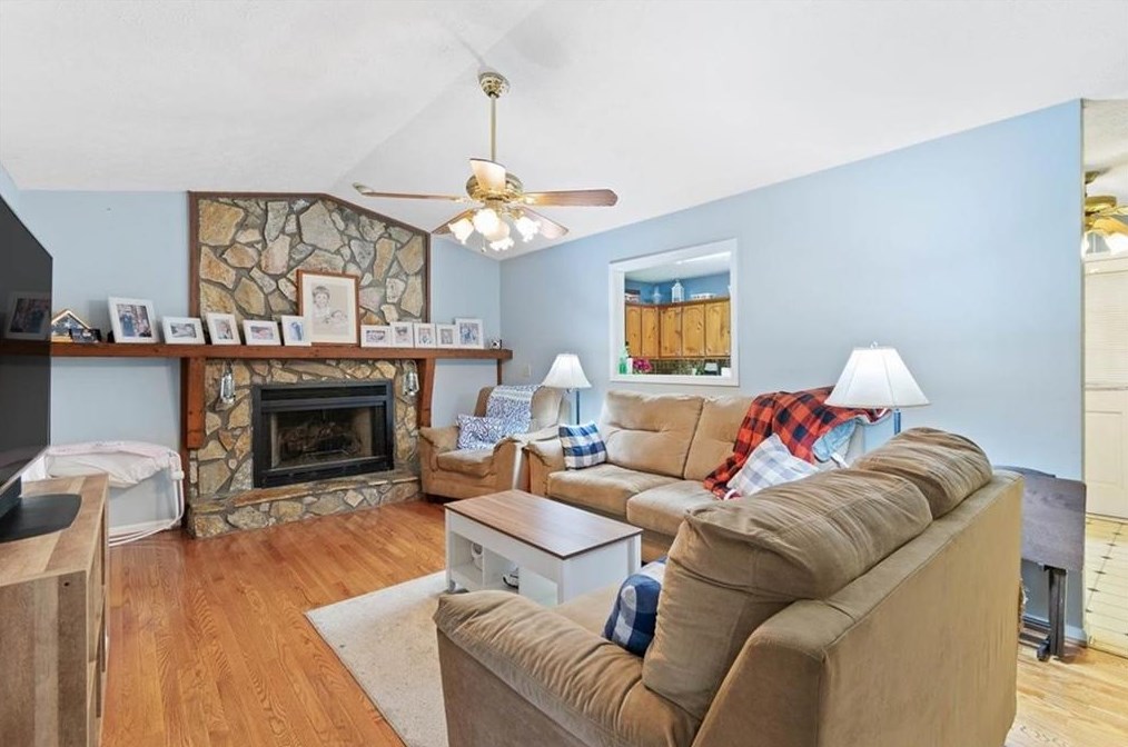 16 Frst Ct, Dallas GA 30132-3074 exterior