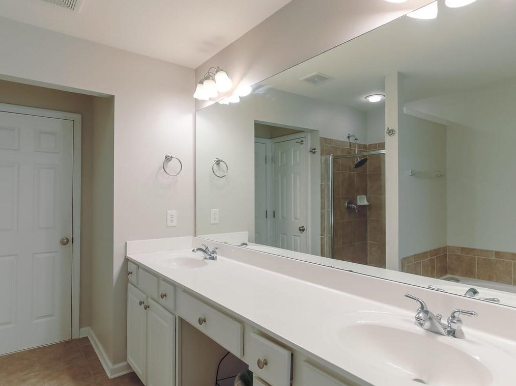 13428 Marrywood Ct, Alpharetta GA 30004-5134 exterior