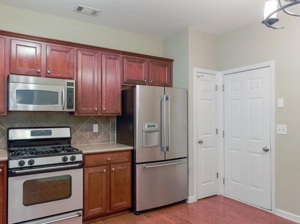 13428 Marrywood Ct, Alpharetta GA 30004-5134 exterior