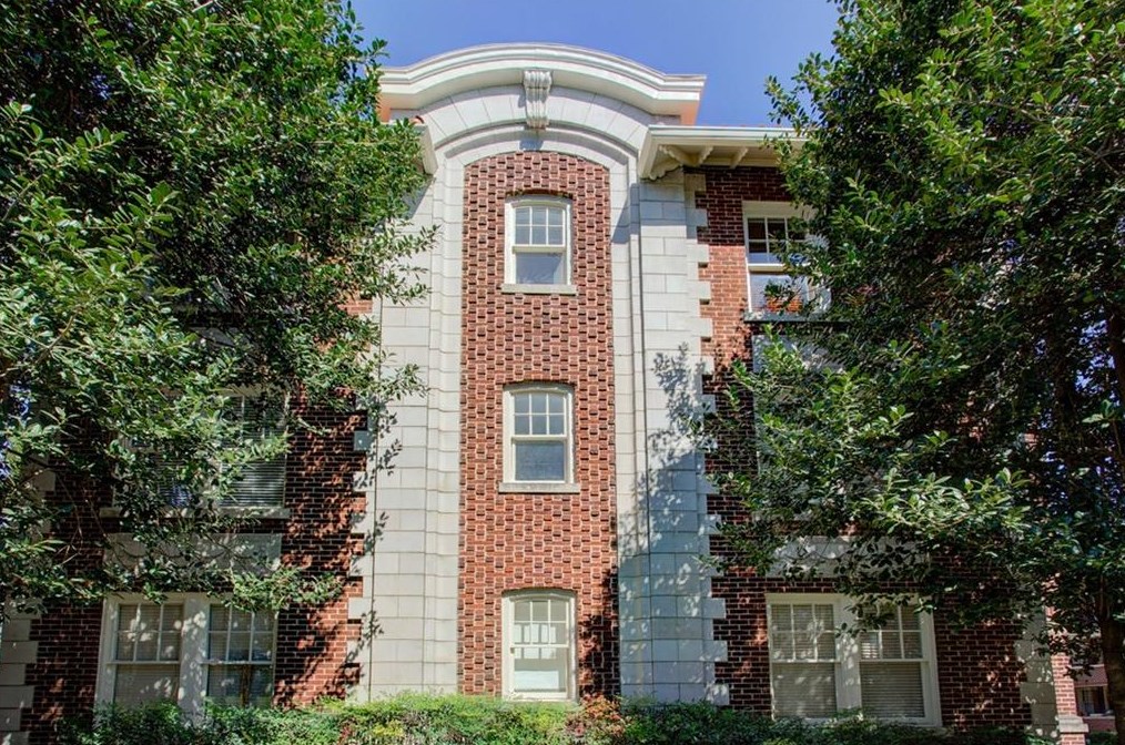 198 Ponce De Leon Ave, Atlanta GA 30308-4101 exterior