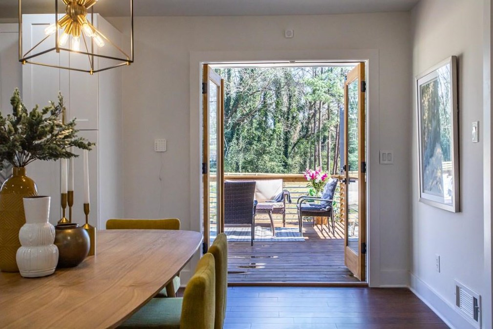 2244 2nd Ave, Decatur GA  30032 exterior