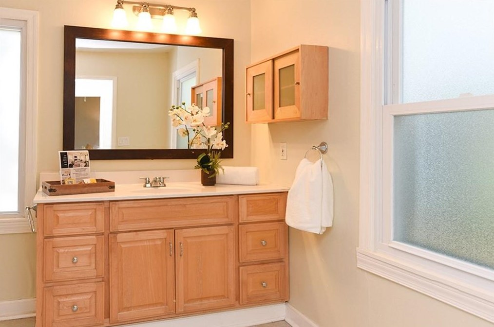 810 Gaylemont Cir, Decatur GA  30033-4852 exterior