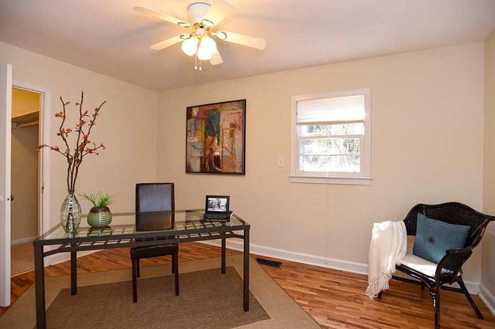 810 Gaylemont Cir, Decatur GA  30033-4852 exterior