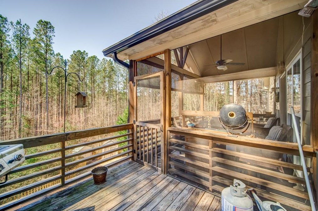 35 Eagle Pt Way, Dallas GA 30132-8490 exterior