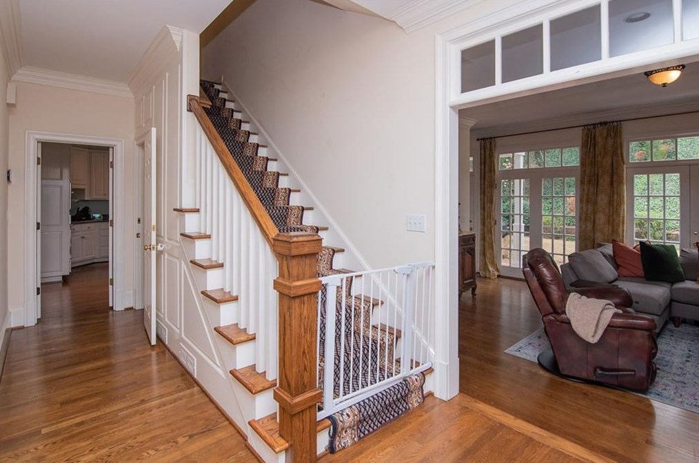 60 Old Vermont Pl, Atlanta GA  30328-4761 exterior