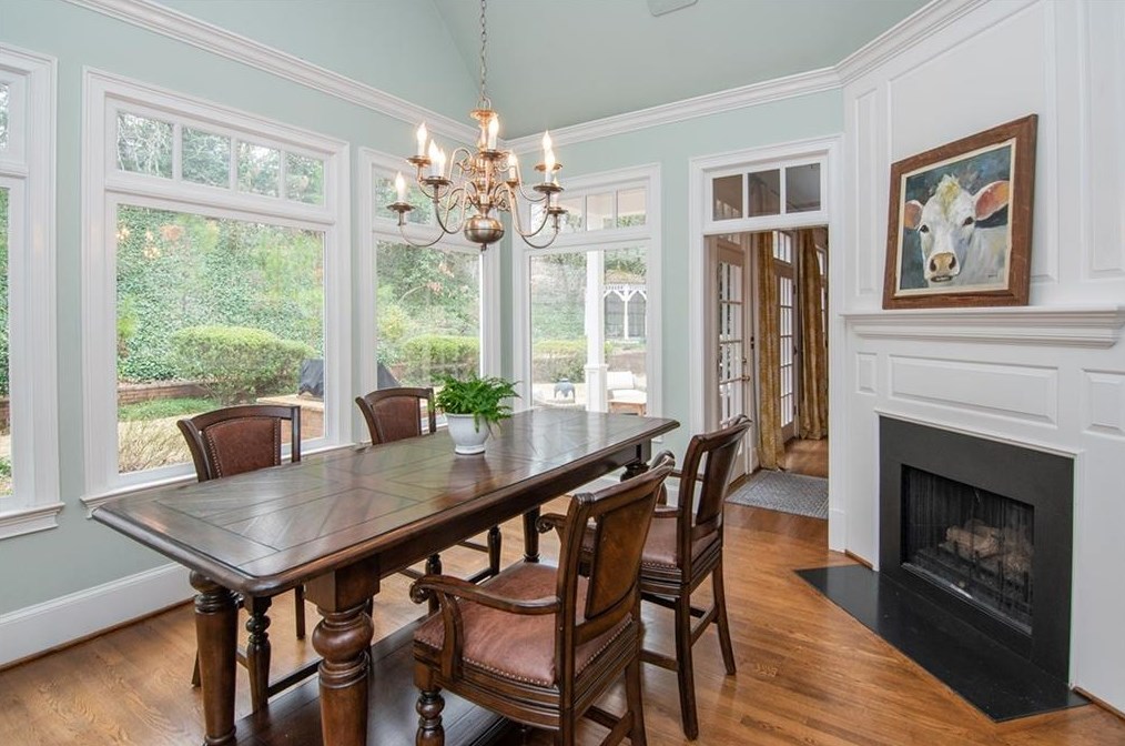 60 Old Vermont Pl, Atlanta GA  30328-4761 exterior