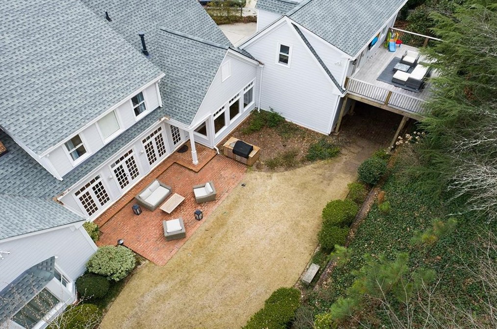 60 Old Vermont Pl, Atlanta GA  30328-4761 exterior