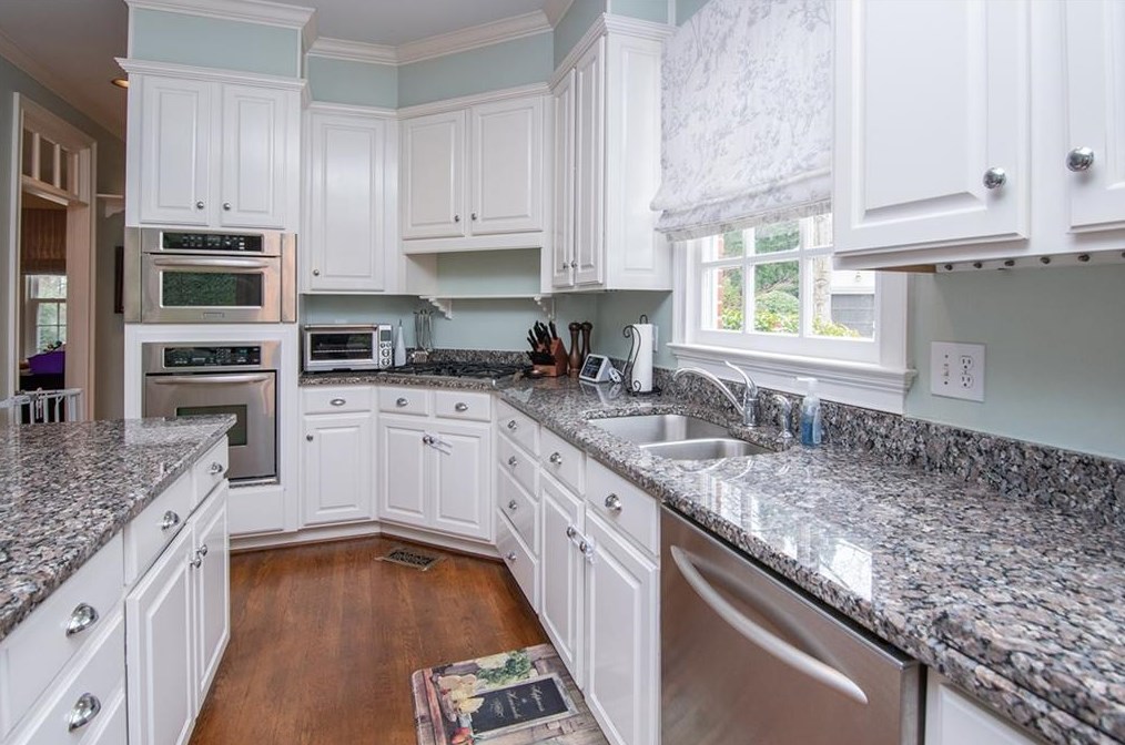 60 Old Vermont Pl, Atlanta GA  30328-4761 exterior