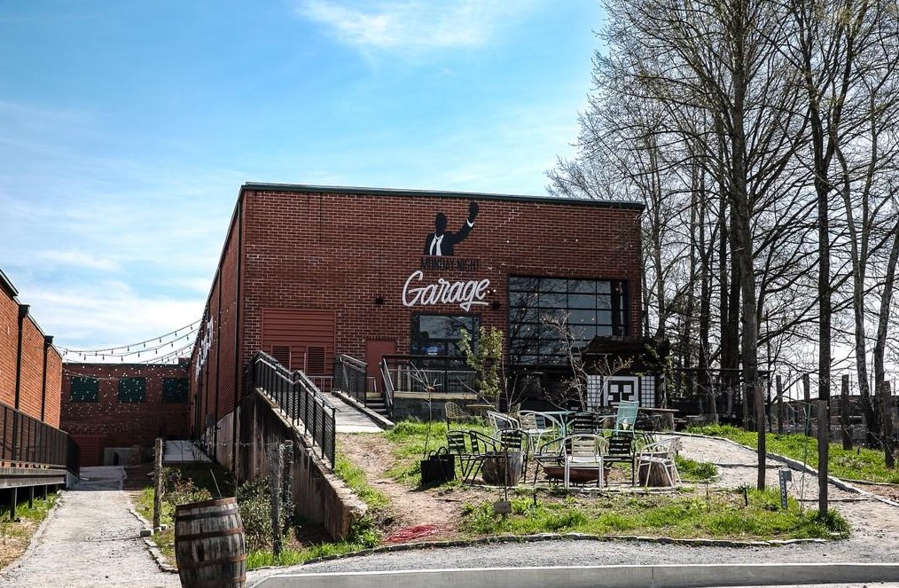 1269 Thurgood St, Atlanta GA 30314-2552 exterior