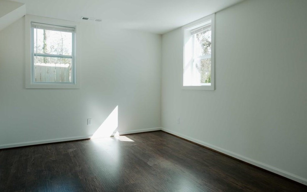 1269 Thurgood St, Atlanta GA 30314-2552 exterior