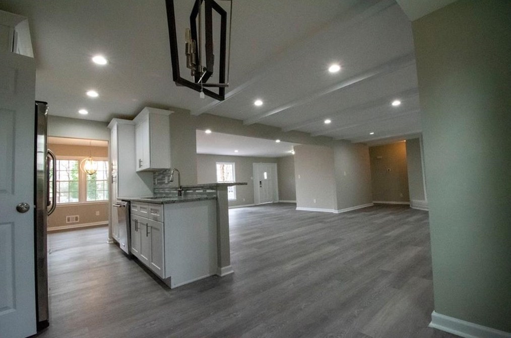 3722 Robindale Ct, Decatur GA  30034-4930 exterior