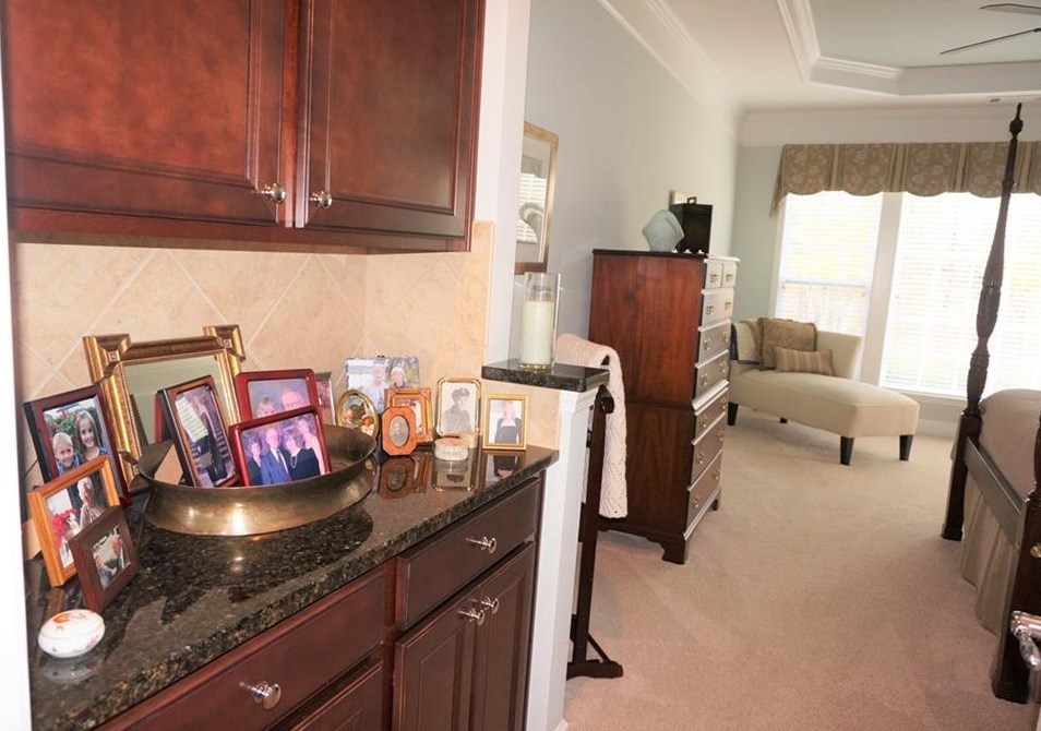 6526 Autumn Crest Ln, Hoschton GA  30548-8250 exterior