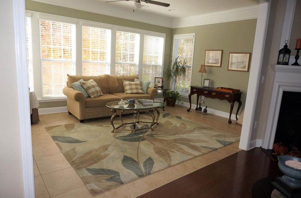 6526 Autumn Crest Ln, Hoschton GA  30548-8250 exterior