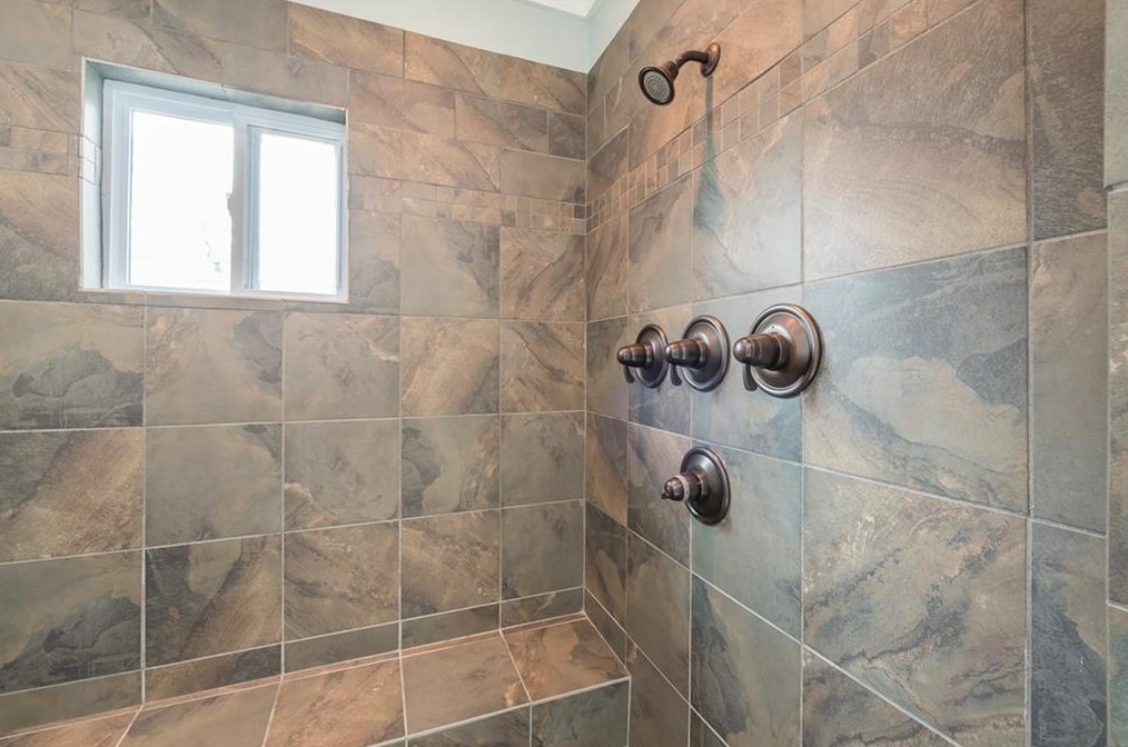 144 Mead Rd, Decatur GA  30030-3621 exterior