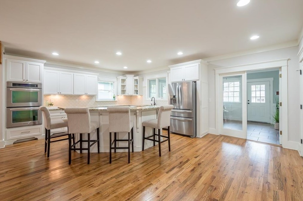 144 Mead Rd, Decatur GA  30030-3621 exterior