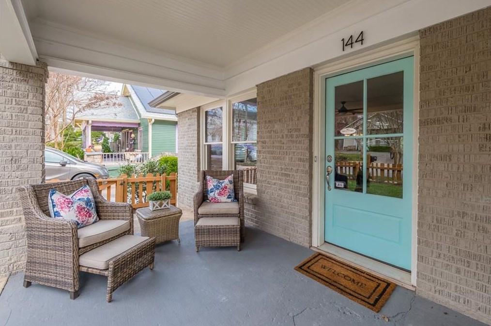 144 Mead Rd, Decatur GA  30030-3621 exterior