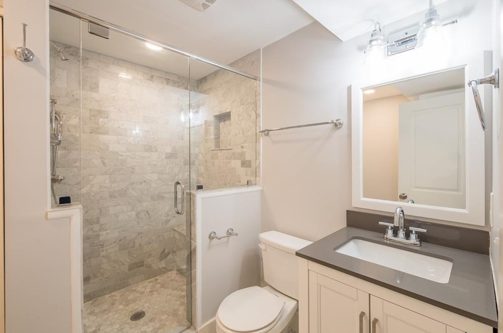 144 Mead Rd, Decatur GA  30030-3621 exterior