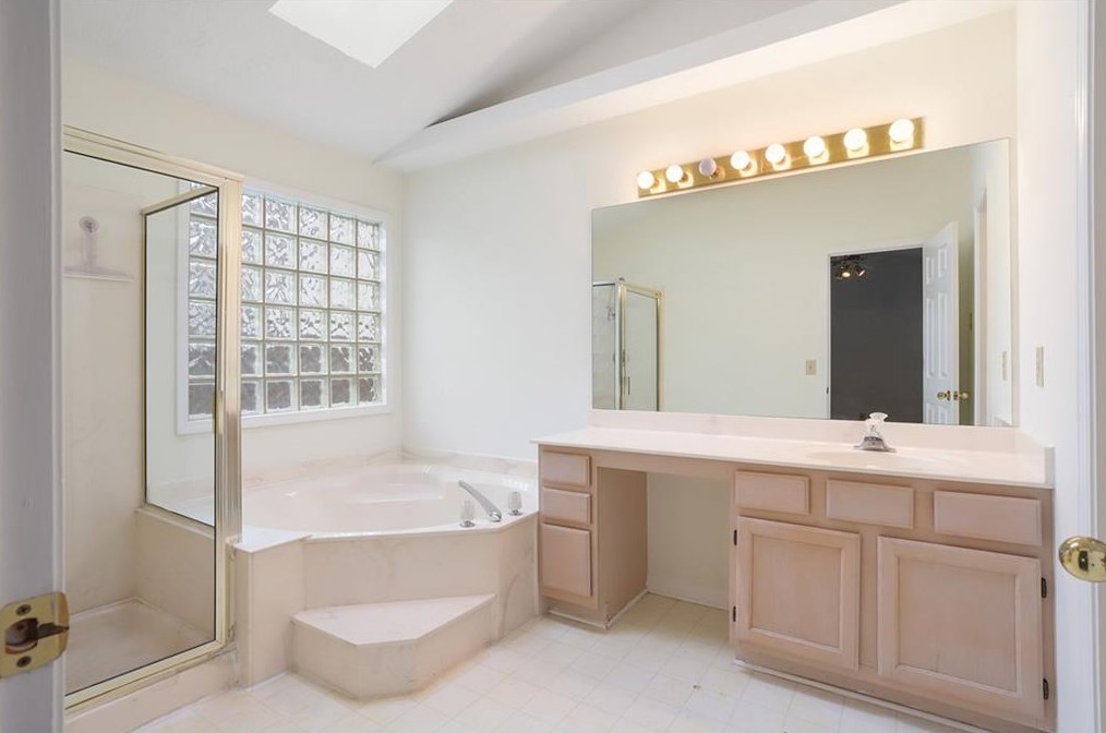 232 Dennis Dr, Alpharetta GA 30009-6503 exterior