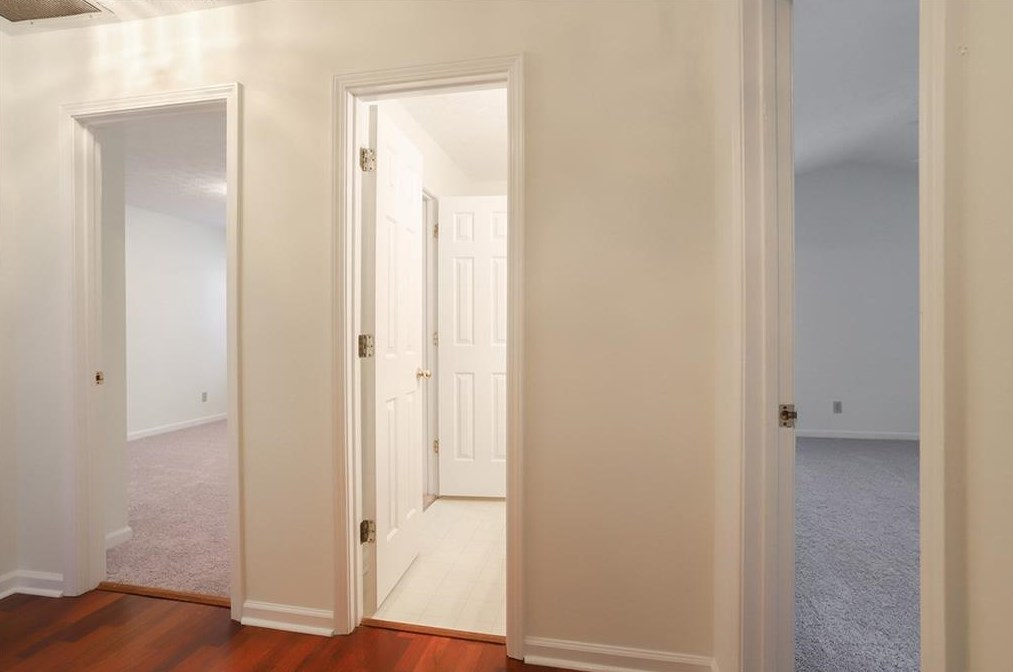 232 Dennis Dr, Alpharetta GA 30009-6503 exterior