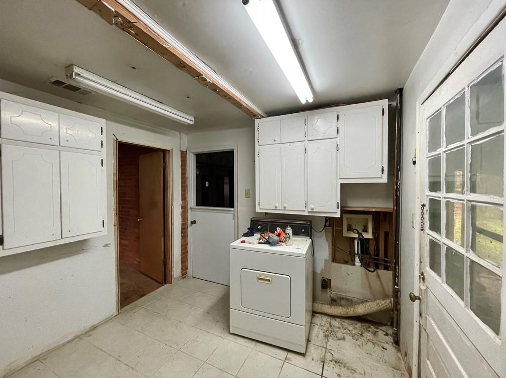 3032 Brook Dr, Decatur GA  30033-3910 exterior