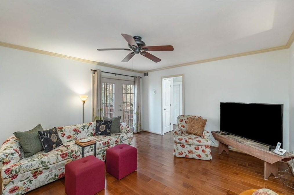 21 Old Decatur Cir, Decatur GA 30030-1653 exterior