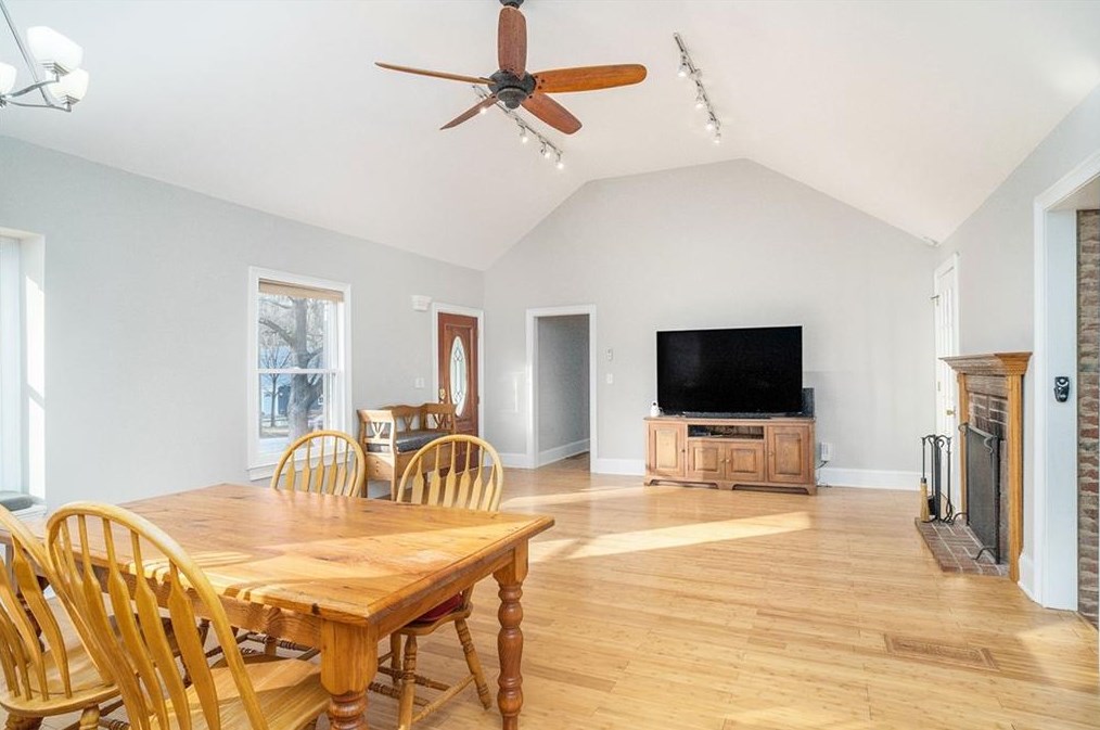 1823 Westminster Way, Atlanta GA  30307-1134 exterior