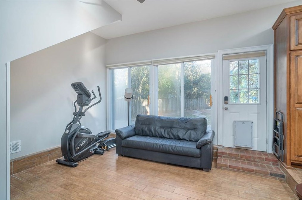 1823 Westminster Way, Atlanta GA  30307-1134 exterior