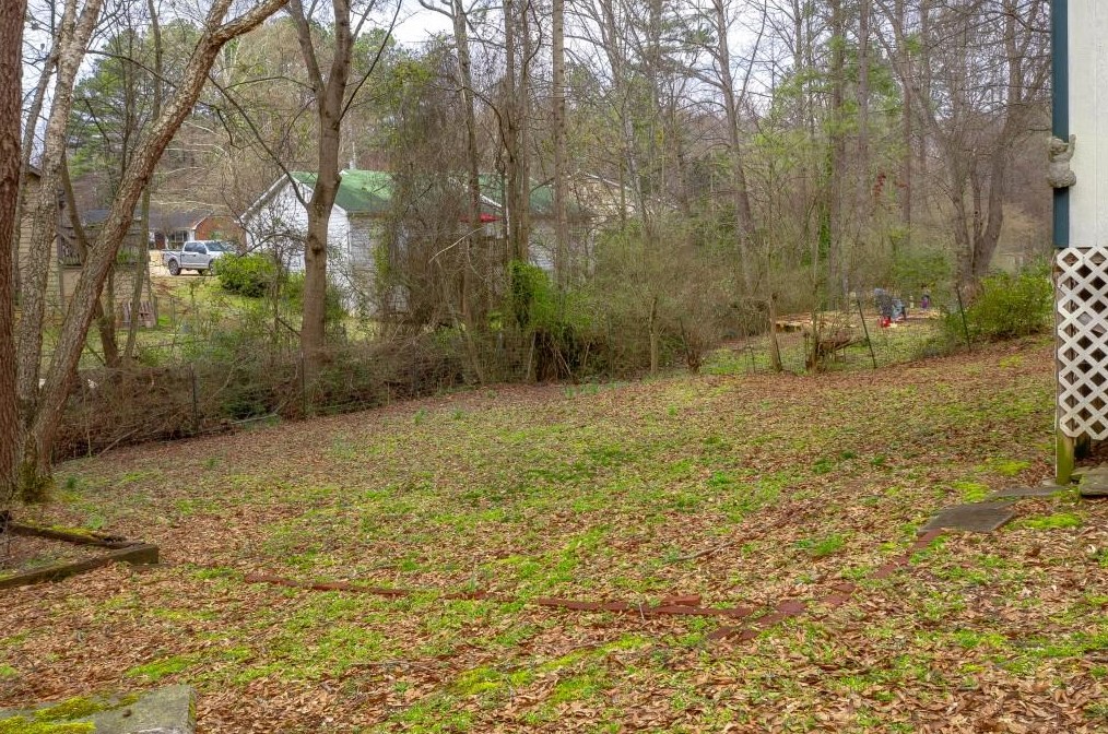 387 Johnson Rd, Lawrenceville GA 30044-8148 exterior