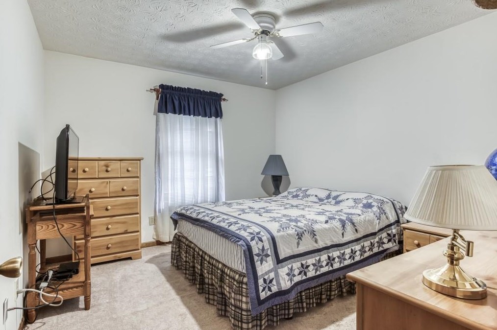 387 Johnson Rd, Lawrenceville GA 30044-8148 exterior