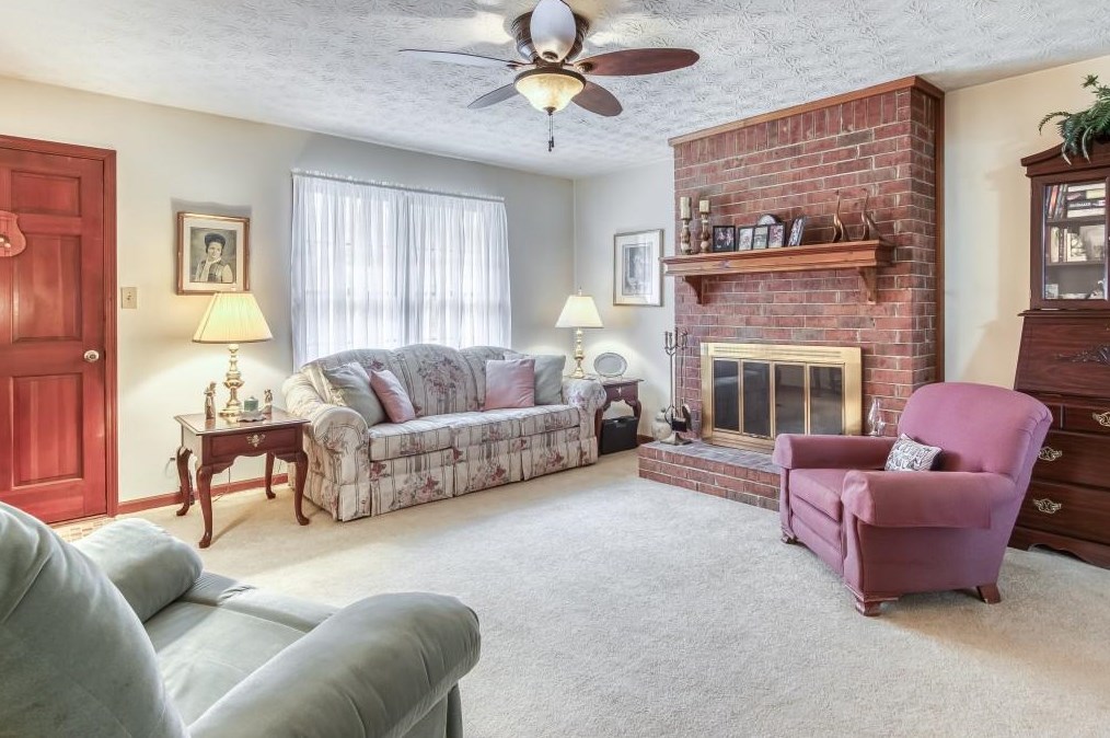 387 Johnson Rd, Lawrenceville GA 30044-8148 exterior