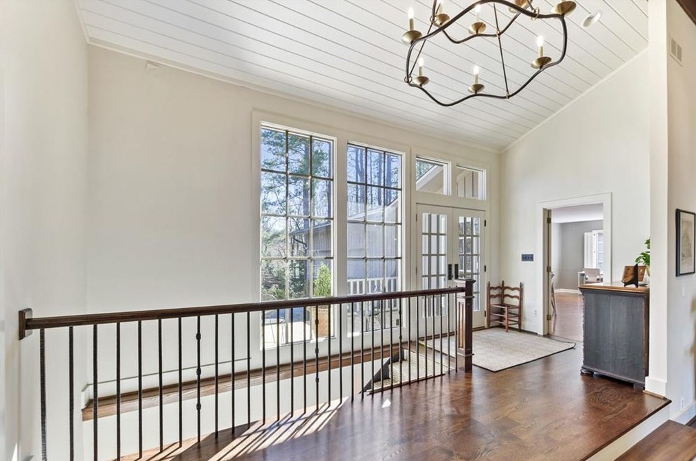 1250 Old Woodbine Rd, Atlanta GA  30319-1039 exterior