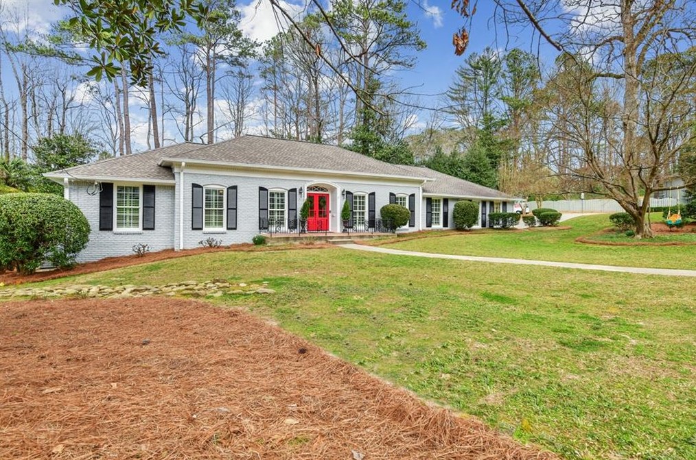 485 Riverside Pkwy, Atlanta GA  30328-3749 exterior