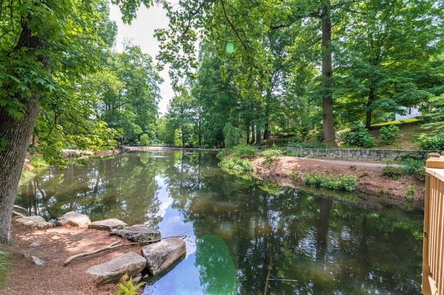 517 Trabert Ave, Atlanta GA 30309-2262 exterior