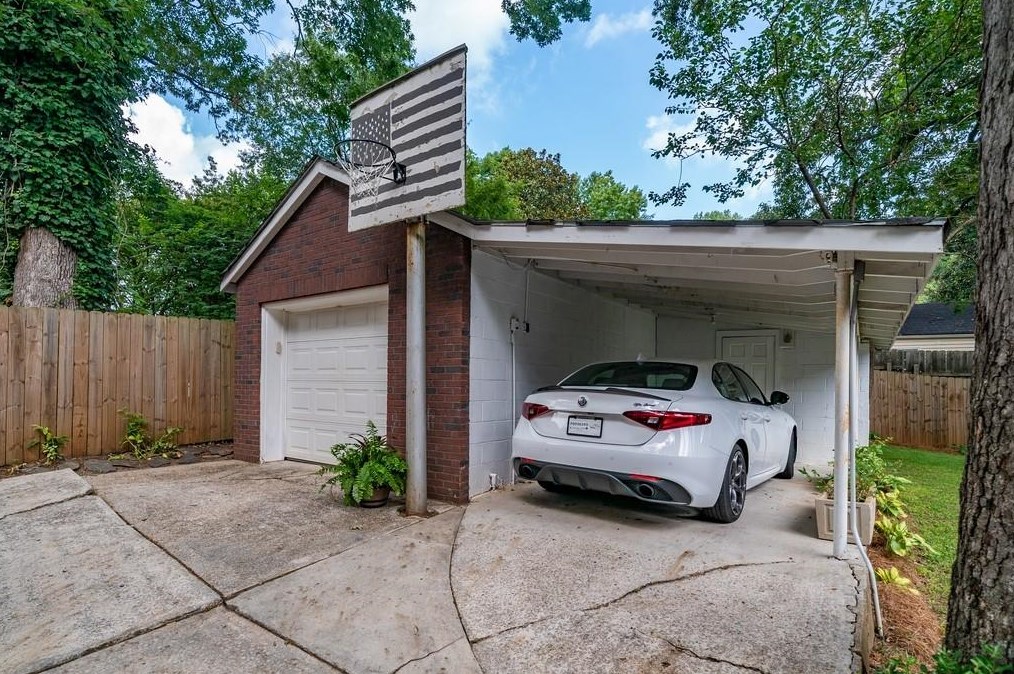 517 Trabert Ave, Atlanta GA 30309-2262 exterior